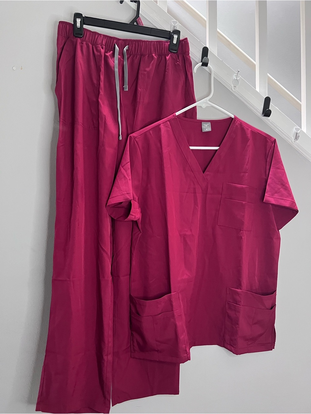 0038: Magenta Women's Scrub Top & Pants with Cargo Pockets Set            Size M